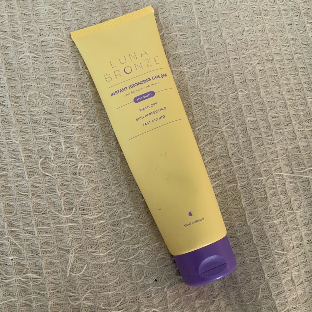 New Luna Bronze Instant Bronzing Cream Self Tanner Moisturizer Medium Shade